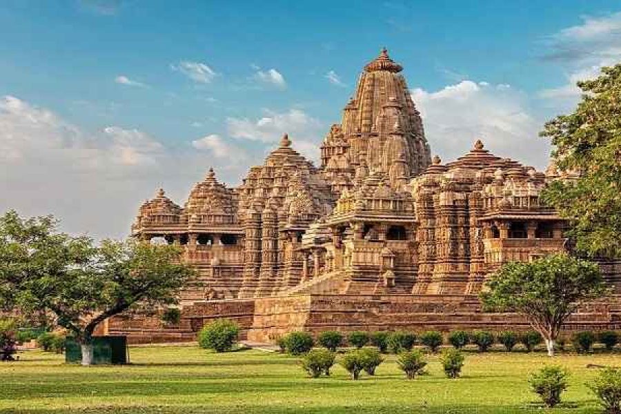 Madhya Pradesh Group Tour Package